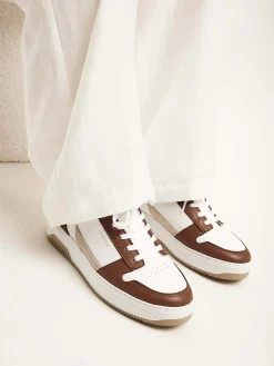 DAMES Nubikk Basket Court Wit Bruine Sneakers Voor Dames