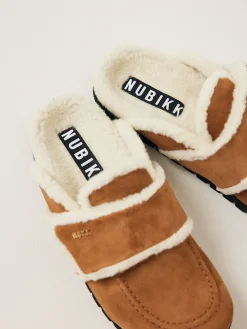 DAMES Nubikk Teddy Fur Cognac Slippers Voor Dames